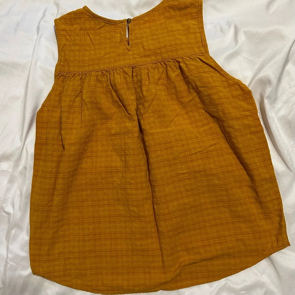 Sonoma Golden Sleeveless Top - Picture 3 of 4